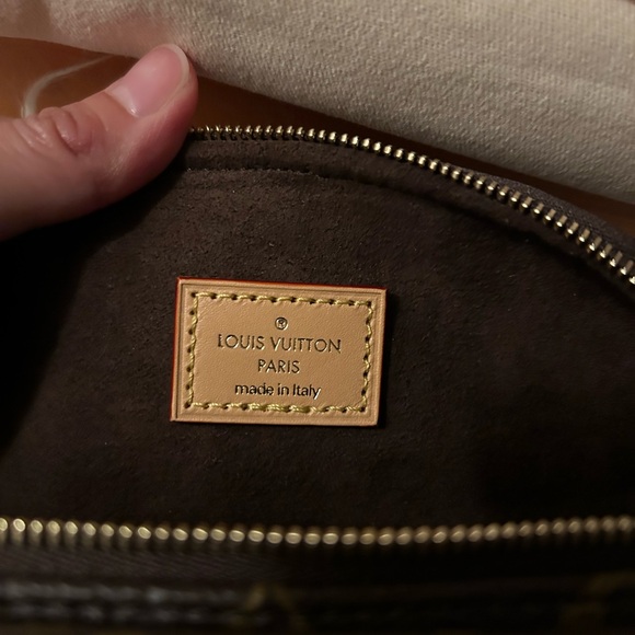 Brand new LV mini bum bag - Picture 10 of 15